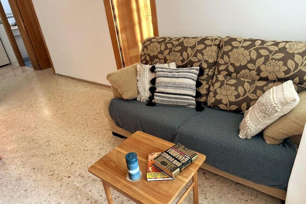 Azul 2 Bedroom Apartment In Salou Tarragona エクステリア 写真