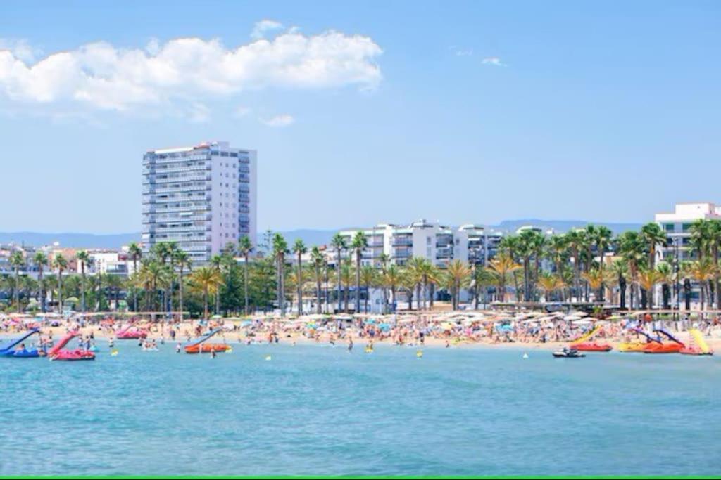 Azul 2 Bedroom Apartment In Salou Tarragona エクステリア 写真